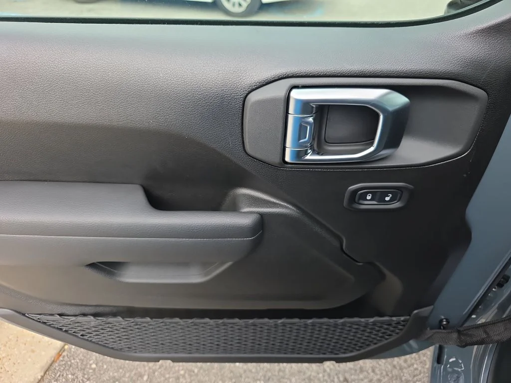 2026 Jeep Wrangler 2-Door Sport - Photo 16
