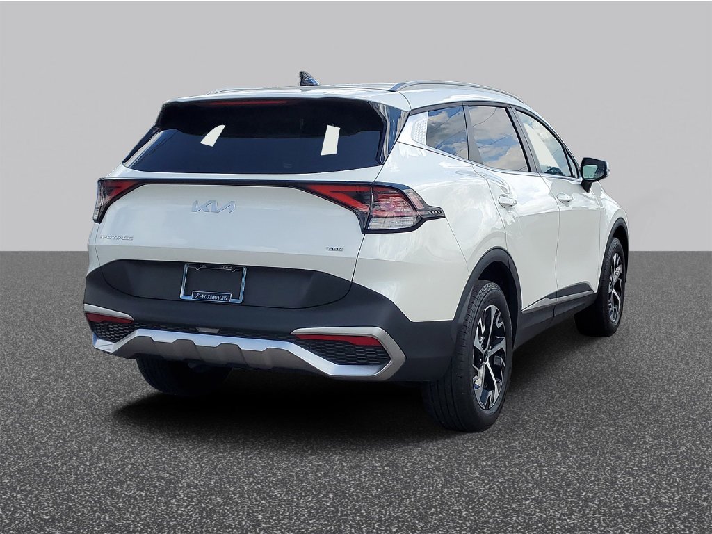 Used 2024 White Kia EX image 3