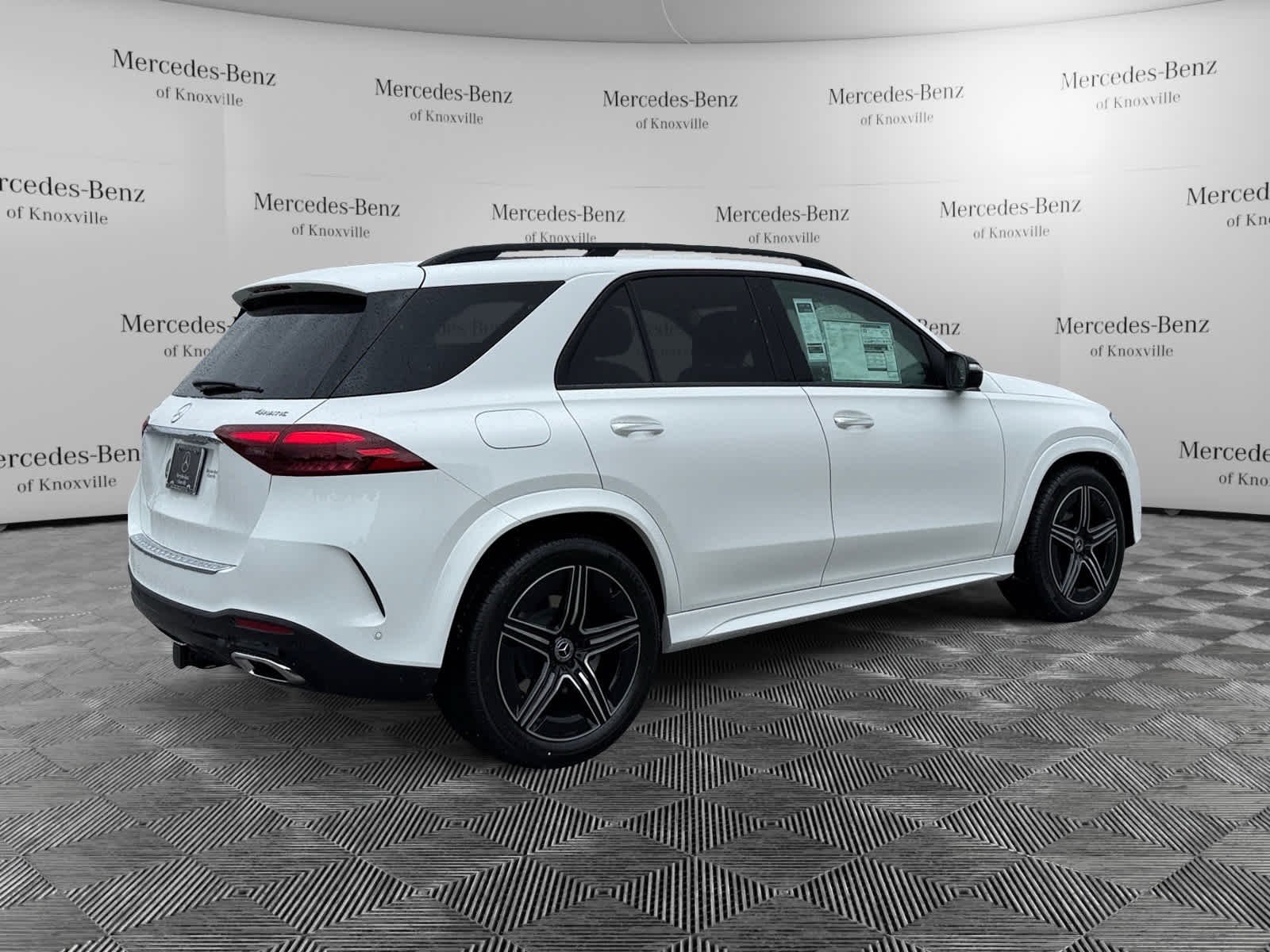 New 2026 Polar White Mercedes-Benz GLE 350 image 5