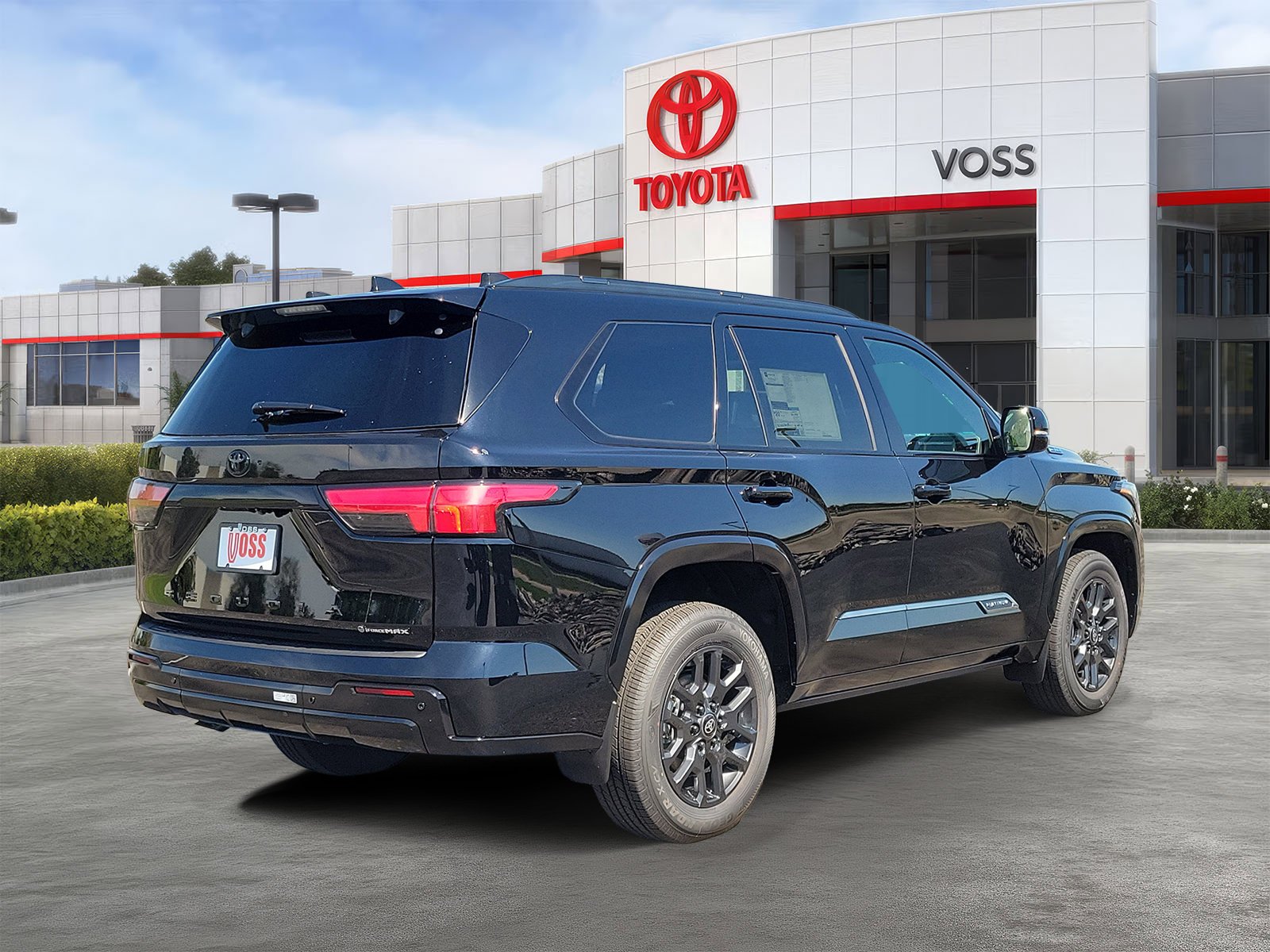 2026 Toyota Sequoia Platinum, photo 3 of 12