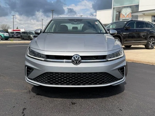 New 2026 Silver Volkswagen 1.5T S image 2