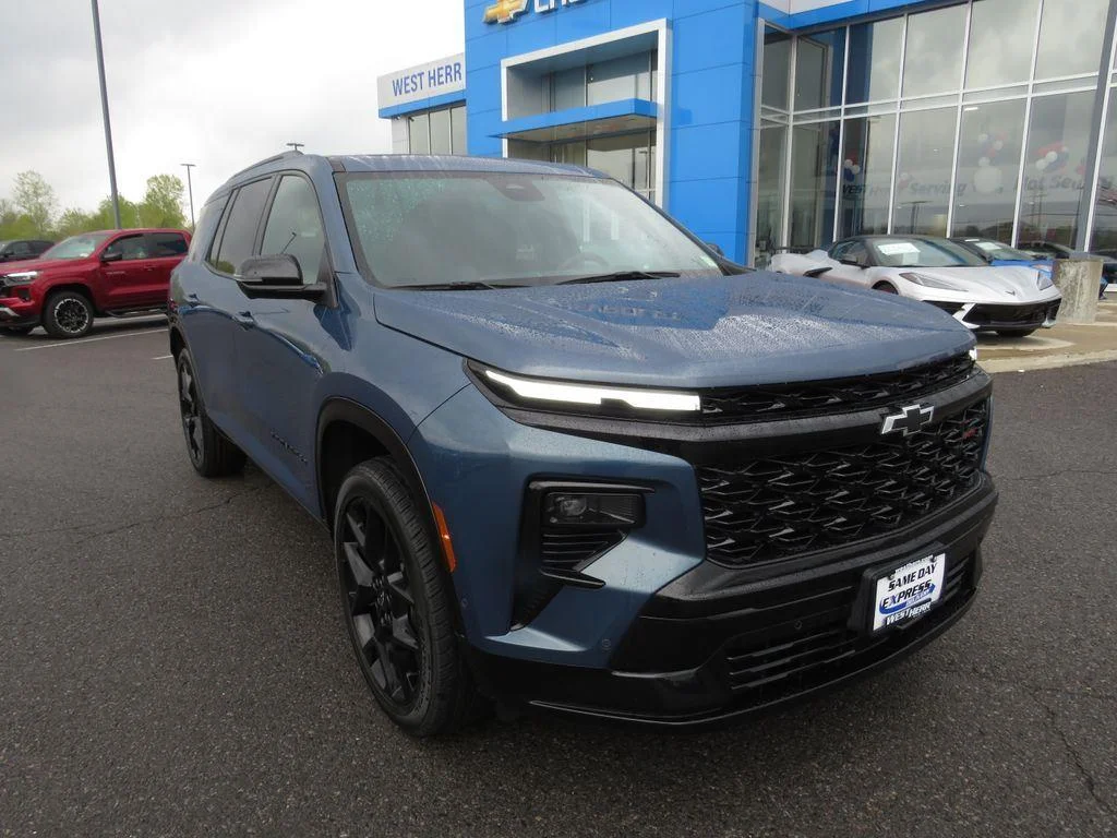 Used 2024 Lakeshore Blue Metallic Chevrolet RS image 4