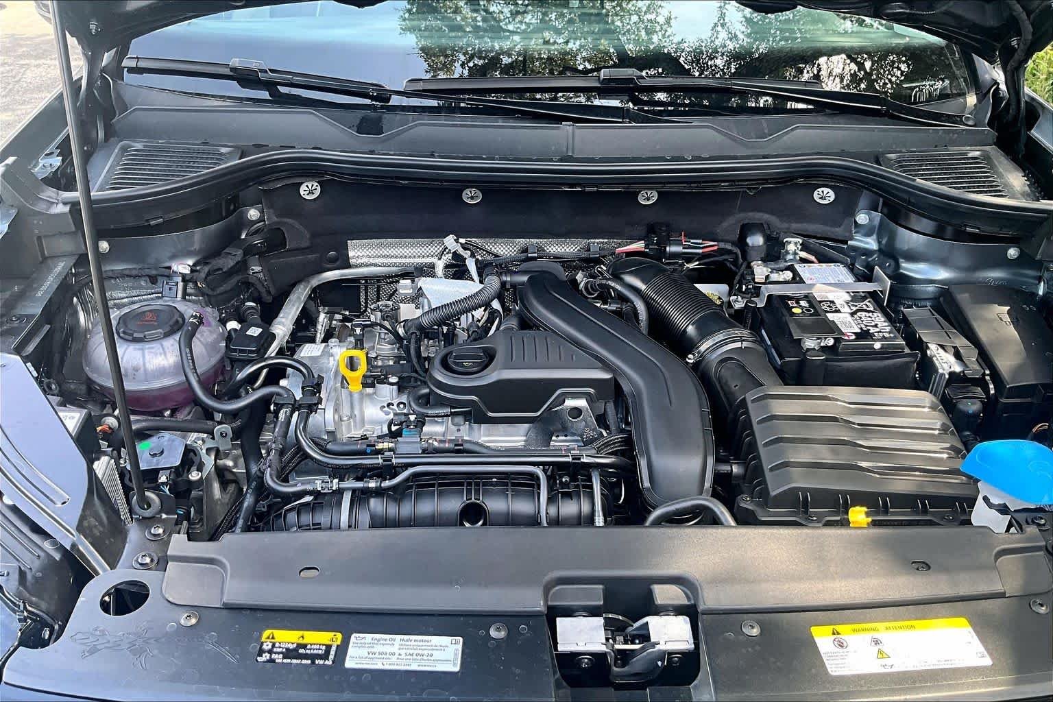 New 2026 Platinum Gray Metallic Volkswagen 1.5T SE image 15
