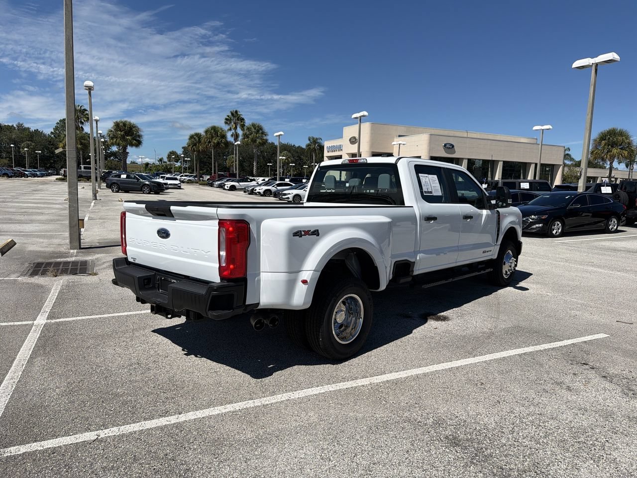 Used 2026 Oxford White Ford XL image 3
