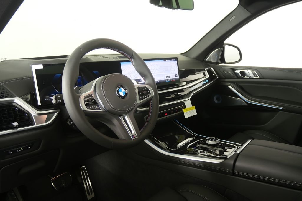 New 2026 Black Sapphire Metallic BMW M60i image 13