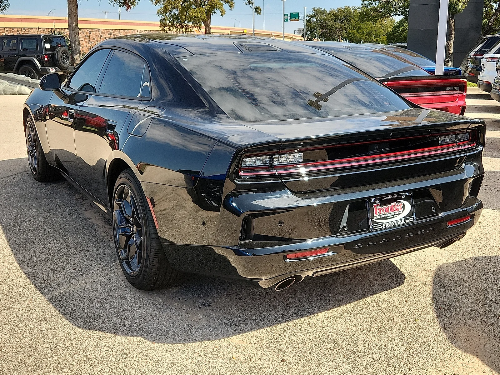New 2026 Diamond Black Crystal Pearlcoat Dodge R/T 4-DOOR AWD image 2