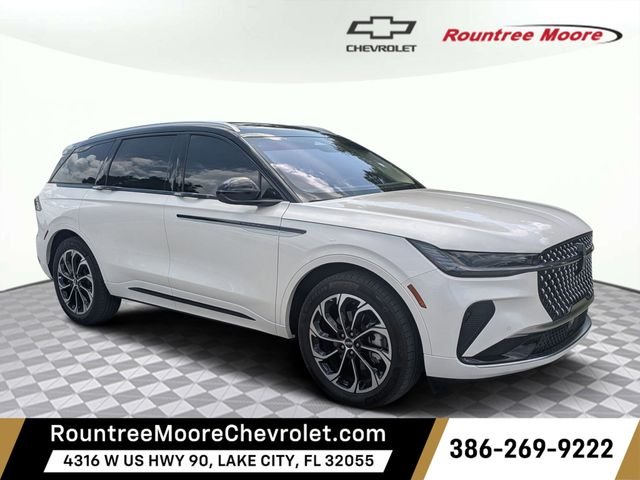2025 Lincoln Nautilus Reserve AWD's photo