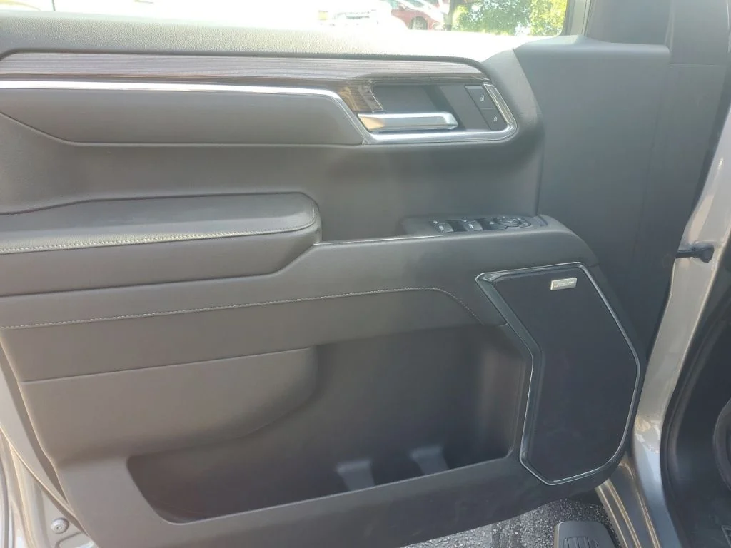 Used 2024 Gray Chevrolet RST image 17