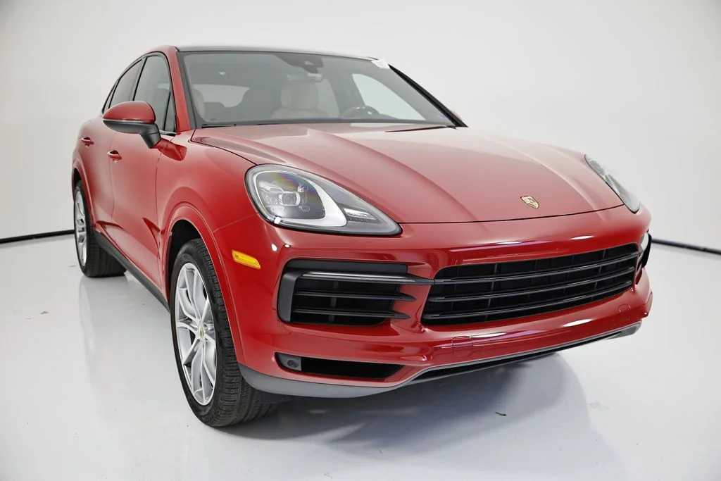 Used 2023 Red Porsche  image 9
