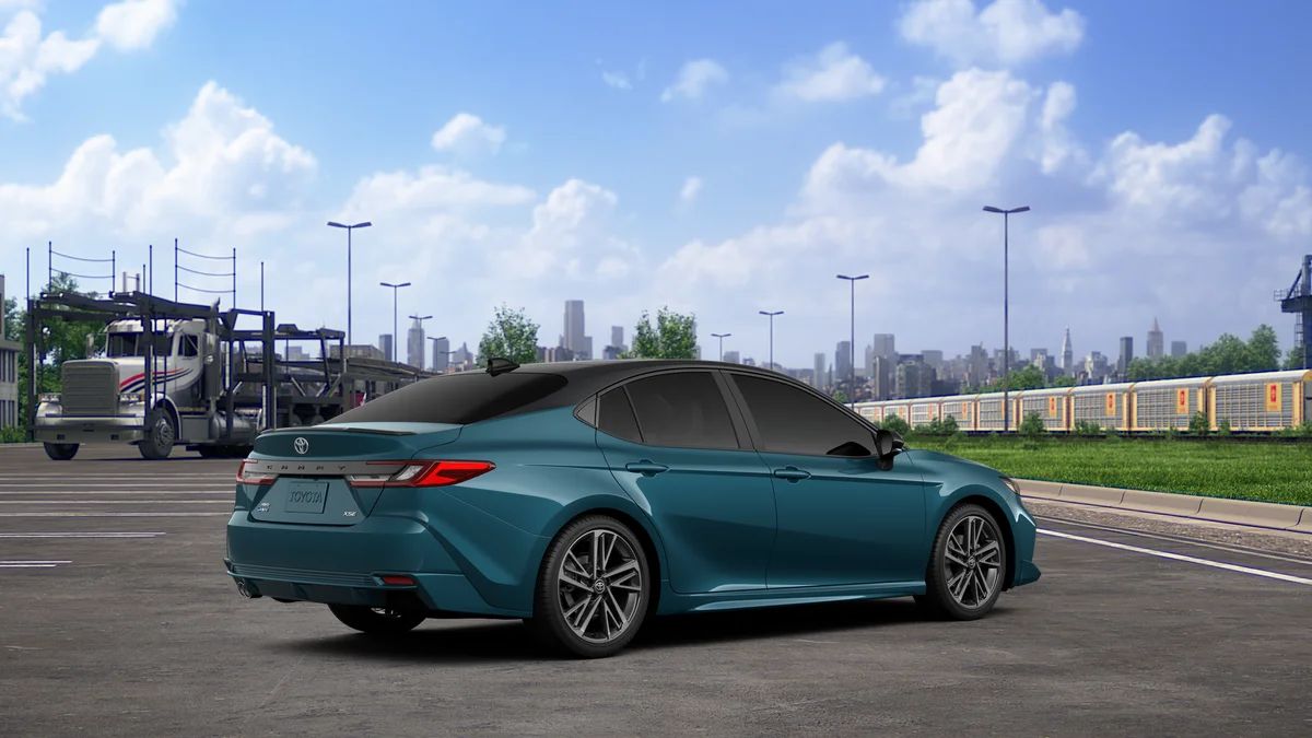 New 2026 Ocean Gem with Midnight Black Metallic roof Toyota XSE image 10