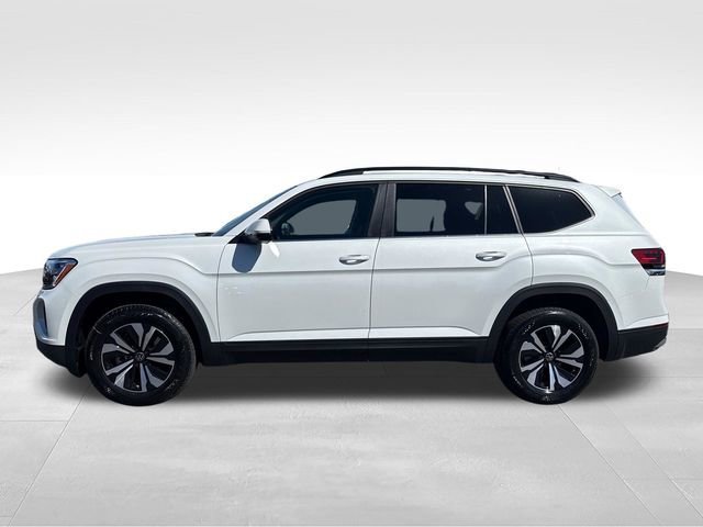 New 2026 Opal White Pearl Volkswagen 2.0T SE image 4