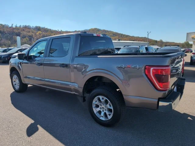 Used 2023 Stone Gray Metallic Ford XLT image 5