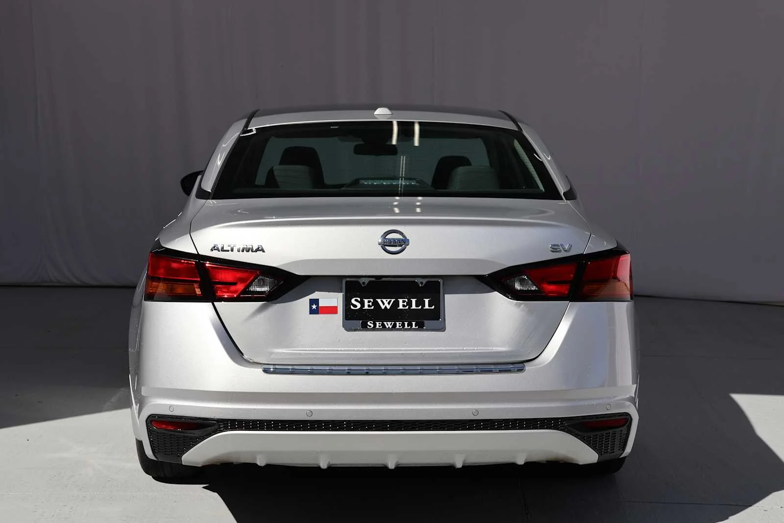 Used 2022 Brilliant Silver Metallic Nissan 2.5 SV image 6