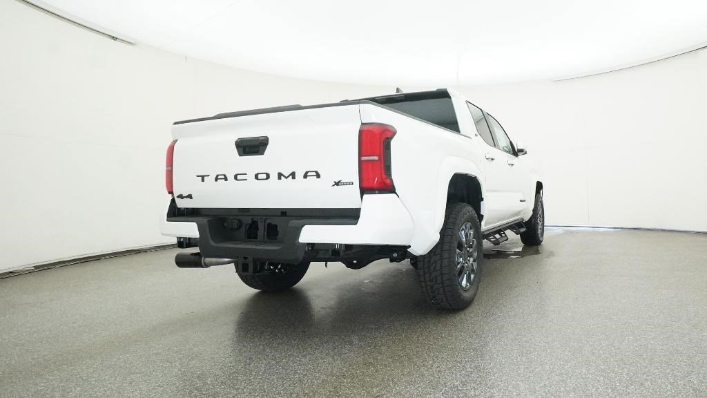 2025 Toyota Tacoma SR5 - Photo 71
