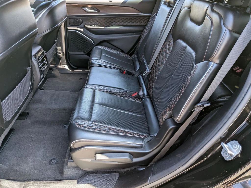 Used 2021 Black Jeep Summit image 23
