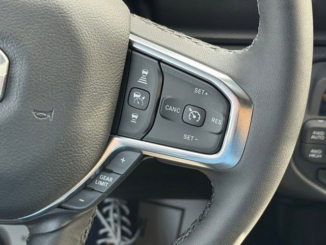 New 2026 Serrano-Green Metallic Exterior Paint RAM Laramie image 17