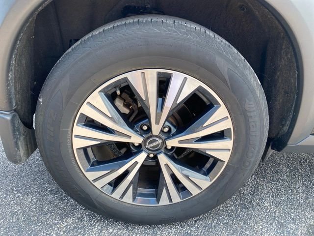Used 2023 Black Nissan SV image 10