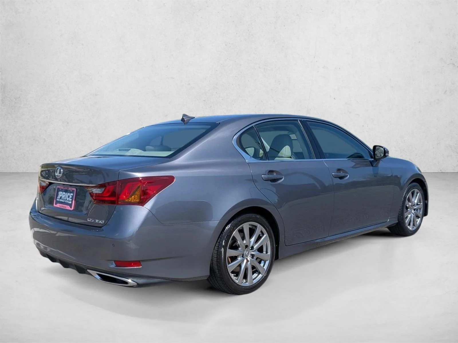 Used 2014 Nebula Gray Pearl Lexus  image 4