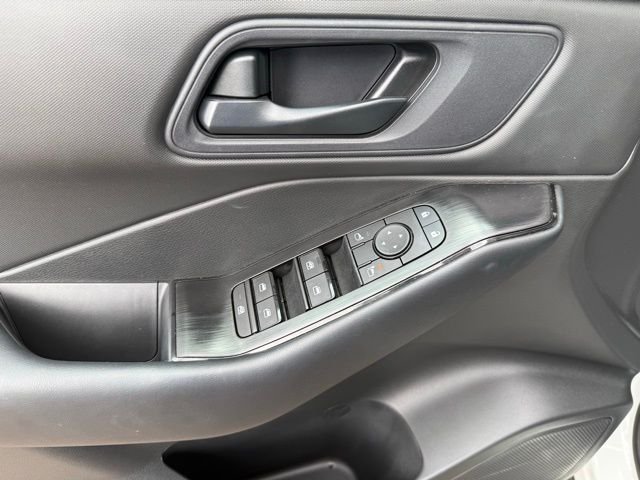 Used 2026 White Nissan S image 11