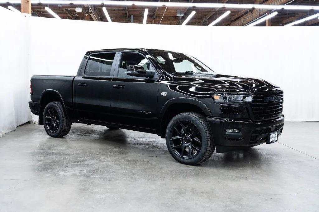 2026 RAM 1500 Laramie 4x4 Crew Cab 5'7's photo