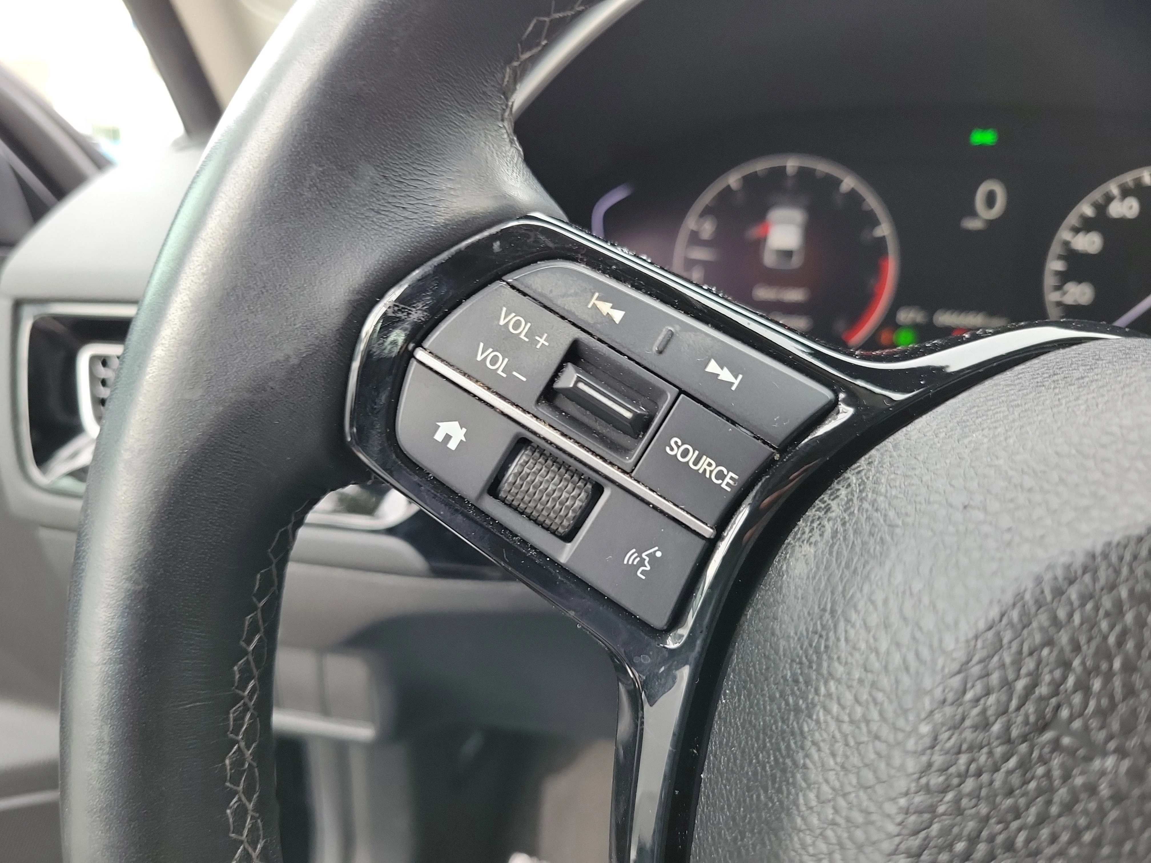 2023 Honda Civic Hatchback EX-L - Photo 13