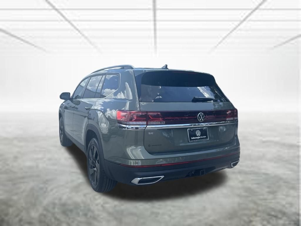 New 2026 Green Volkswagen 2.0T SE w/Technology image 3