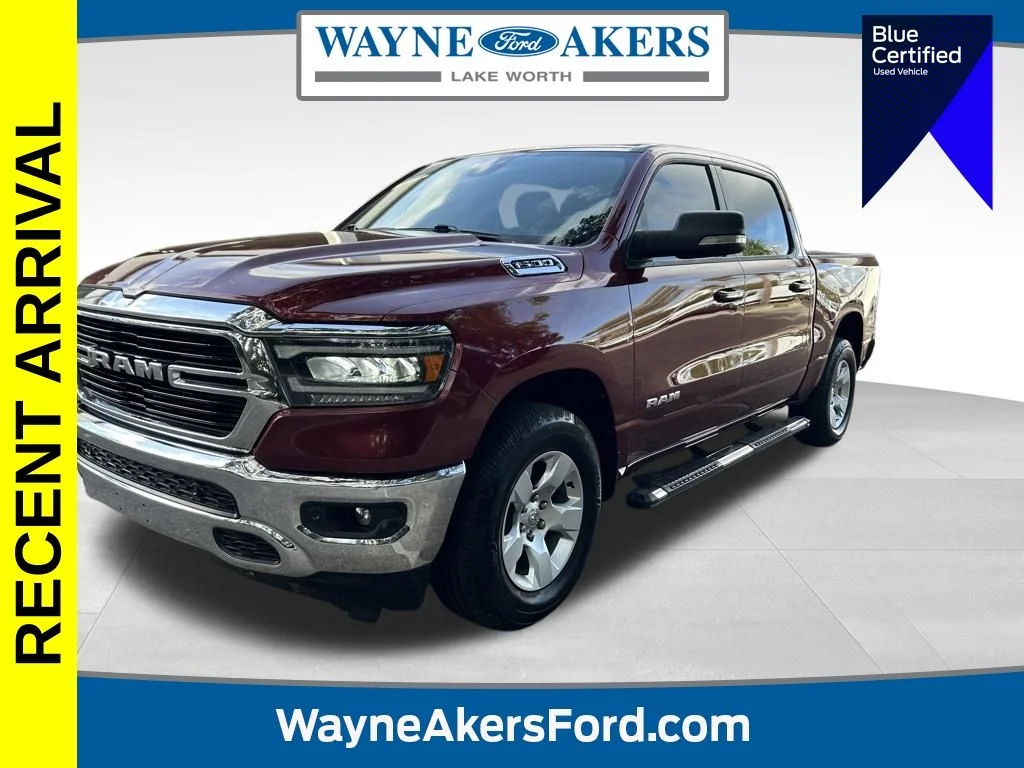 2019 RAM 1500 Big Horn/Lone Star 4x4 Crew Cab 5'7's photo