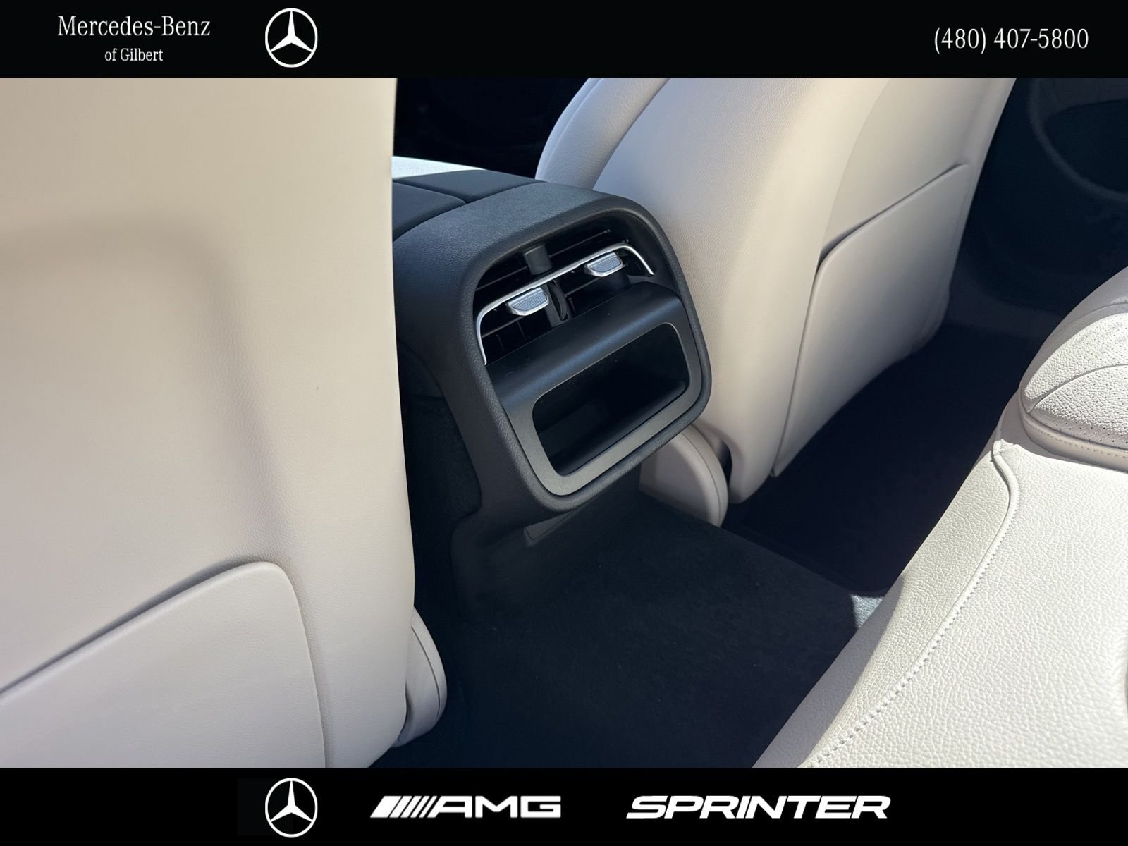 New 2026 MANUFAKTUR Patagonia Red Metallic Mercedes-Benz E 350 image 22