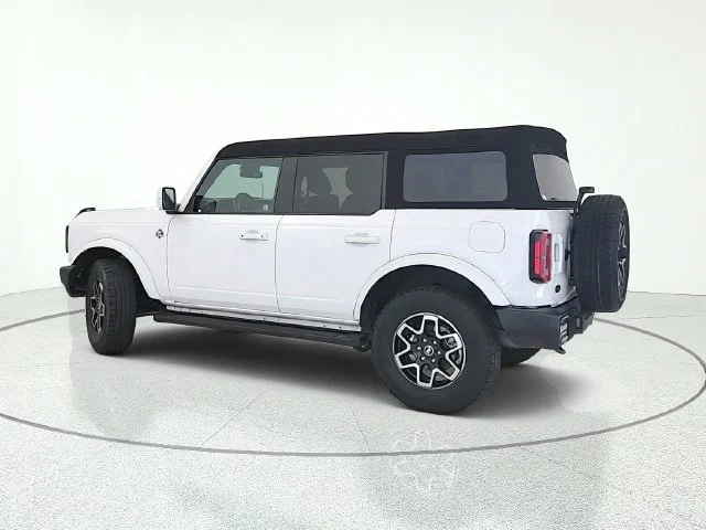 Certified Used 2023 Oxford White Ford Outer Banks image 3