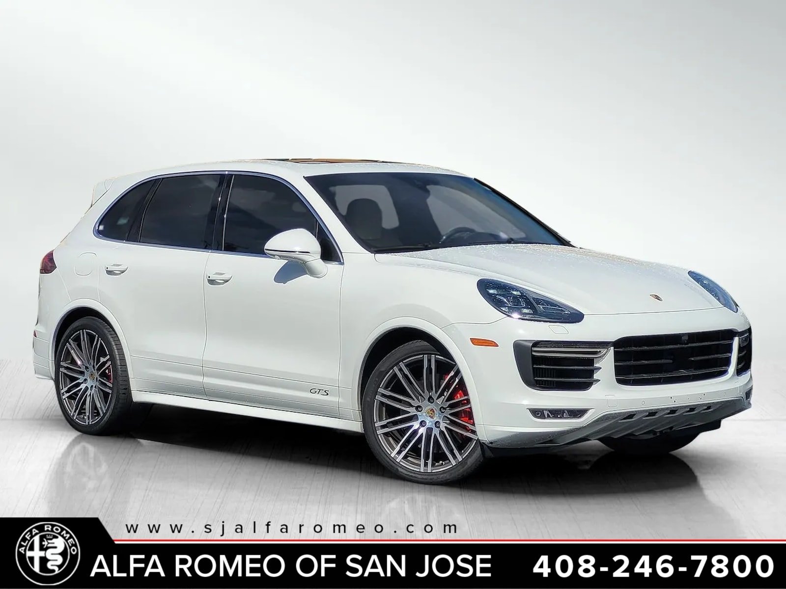 2016 Porsche Cayenne GTS