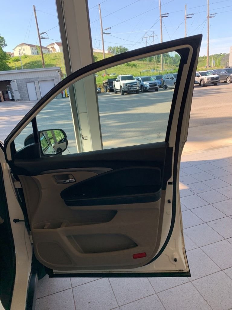 2018 Honda Pilot EX-L - Photo 15