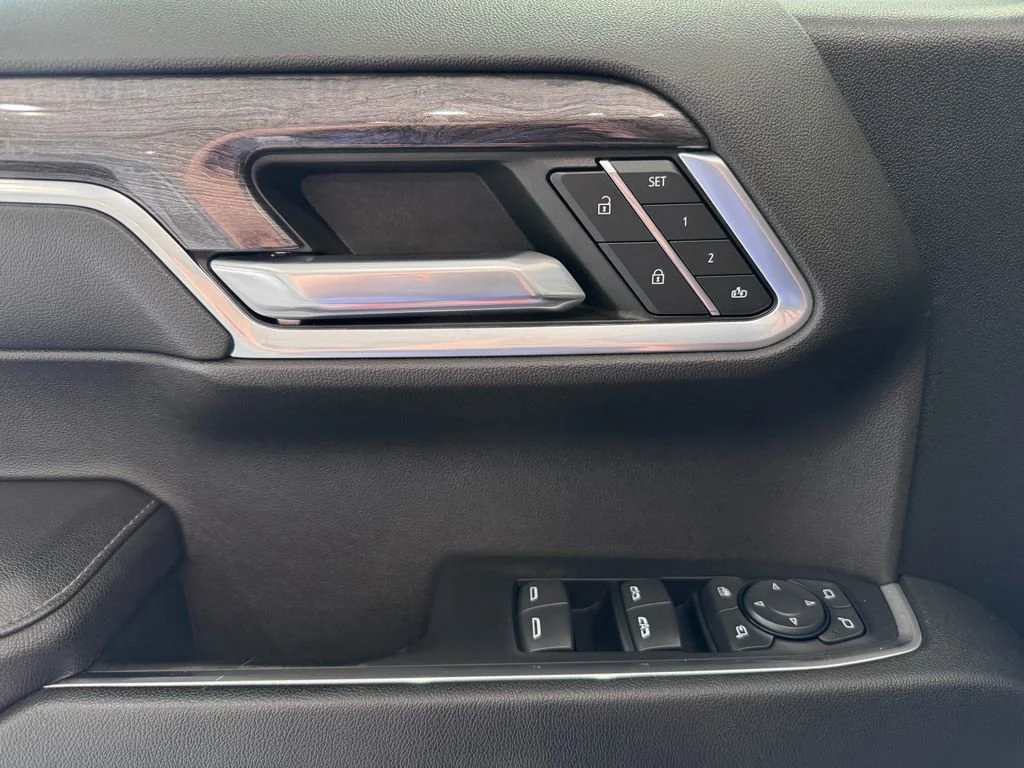 2022 Chevrolet Silverado 1500 LTZ - Photo 27