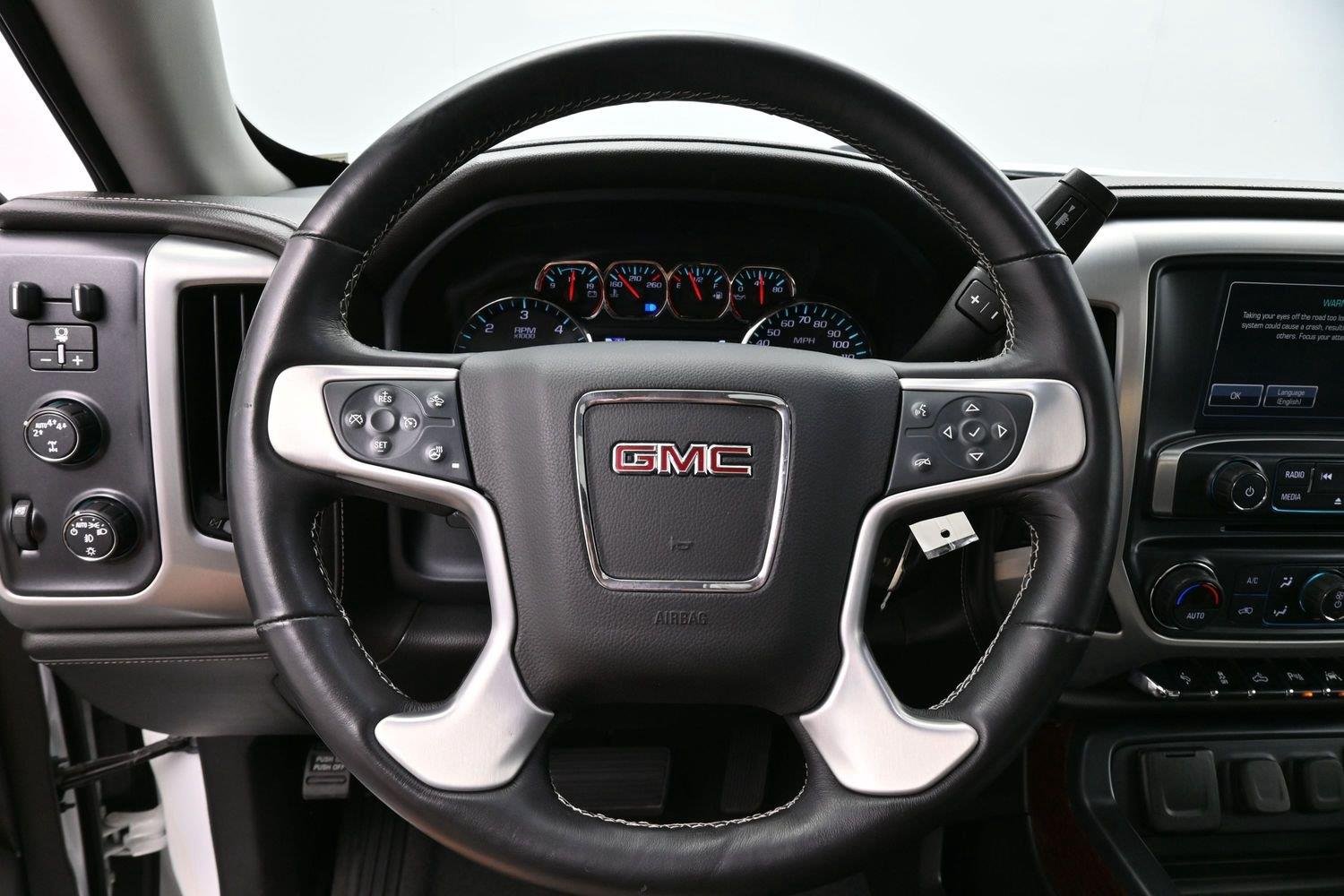 Used 2018 Summit White GMC SLT image 15