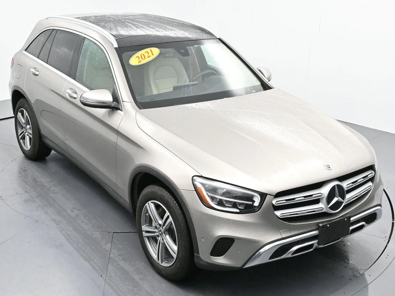 Used 2021 Mojave Silver Metallic Mercedes-Benz GLC 300 image 41