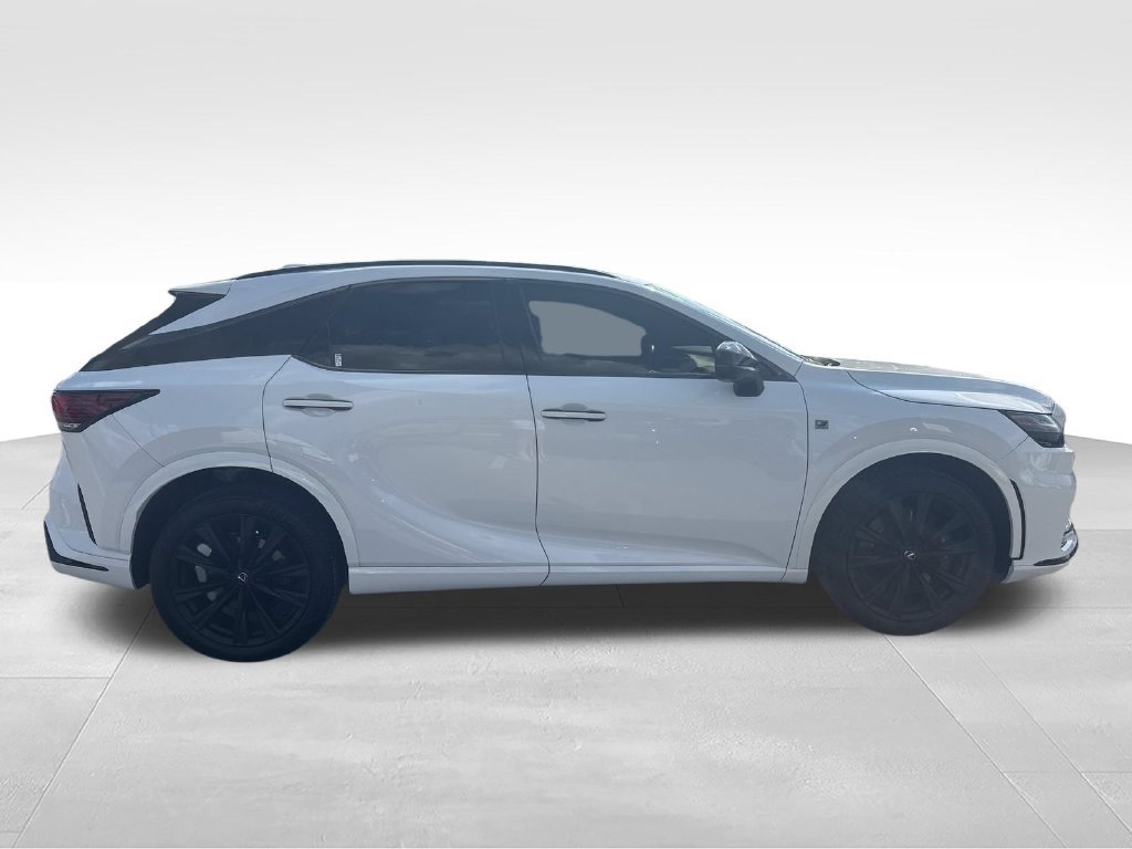 Used 2023 White Lexus 500h F SPORT Performance image 6