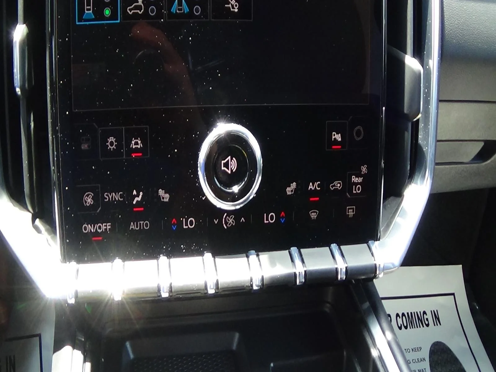 Used 2025 Ebony Twilight Metallic (gb8) GMC Elevation image 30