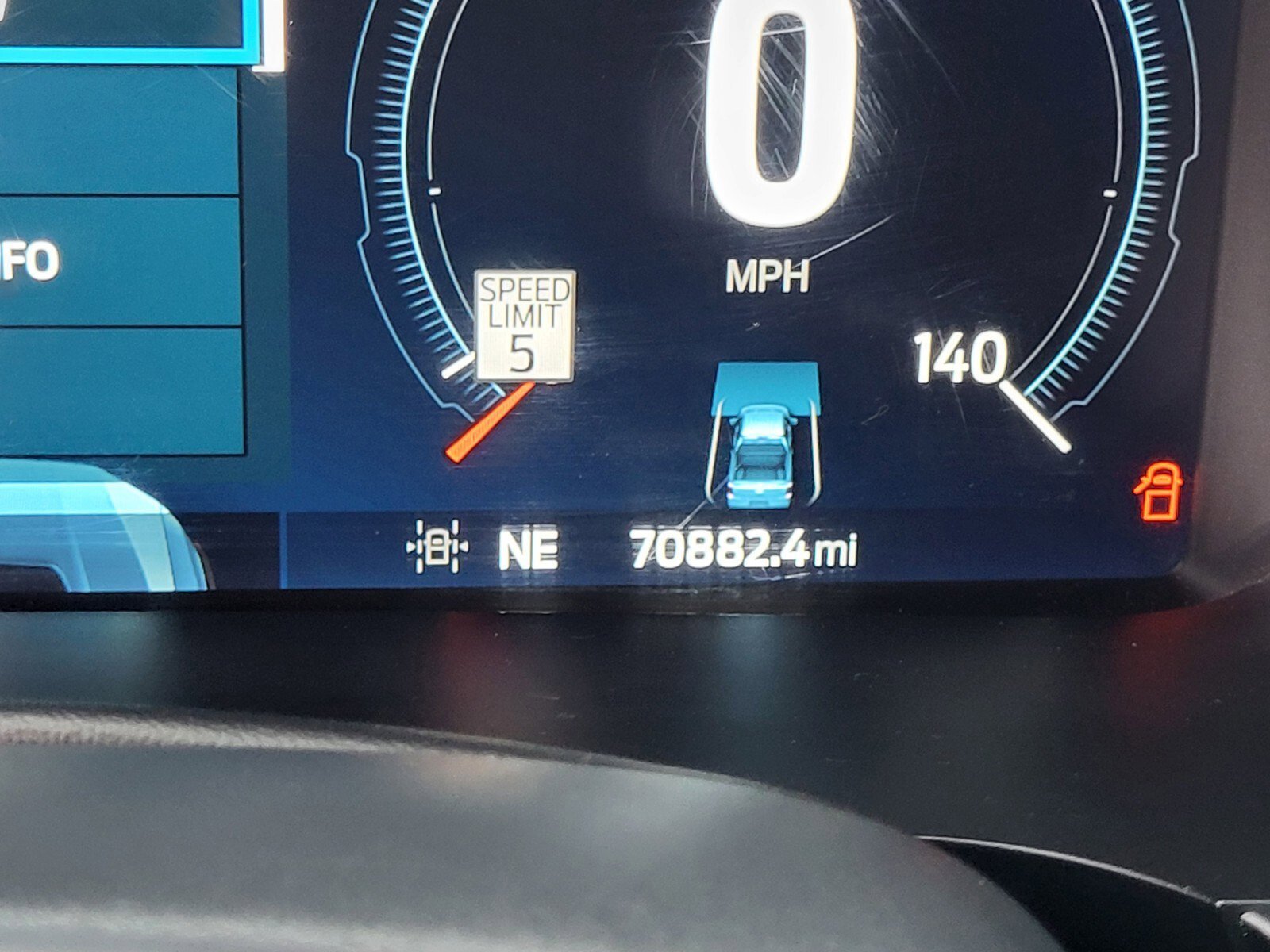 Used 2023 Avalanche Ford Raptor image 28