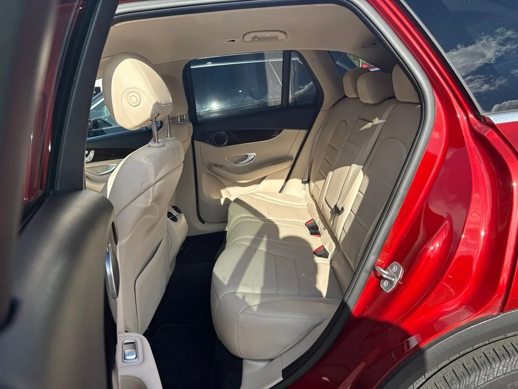 Used 2019 Red Mercedes-Benz GLC 300 image 6