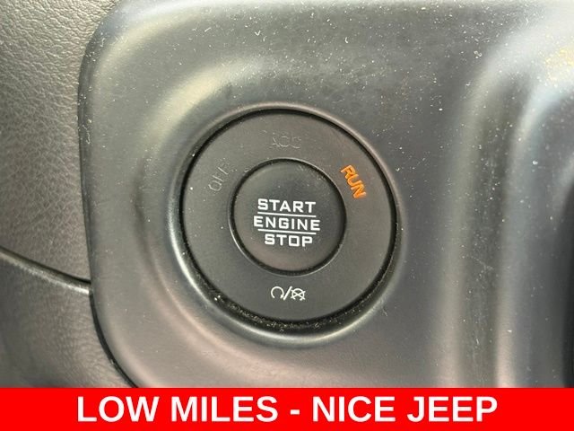 Used 2020 Gray Jeep Unlimited Sport S image 25