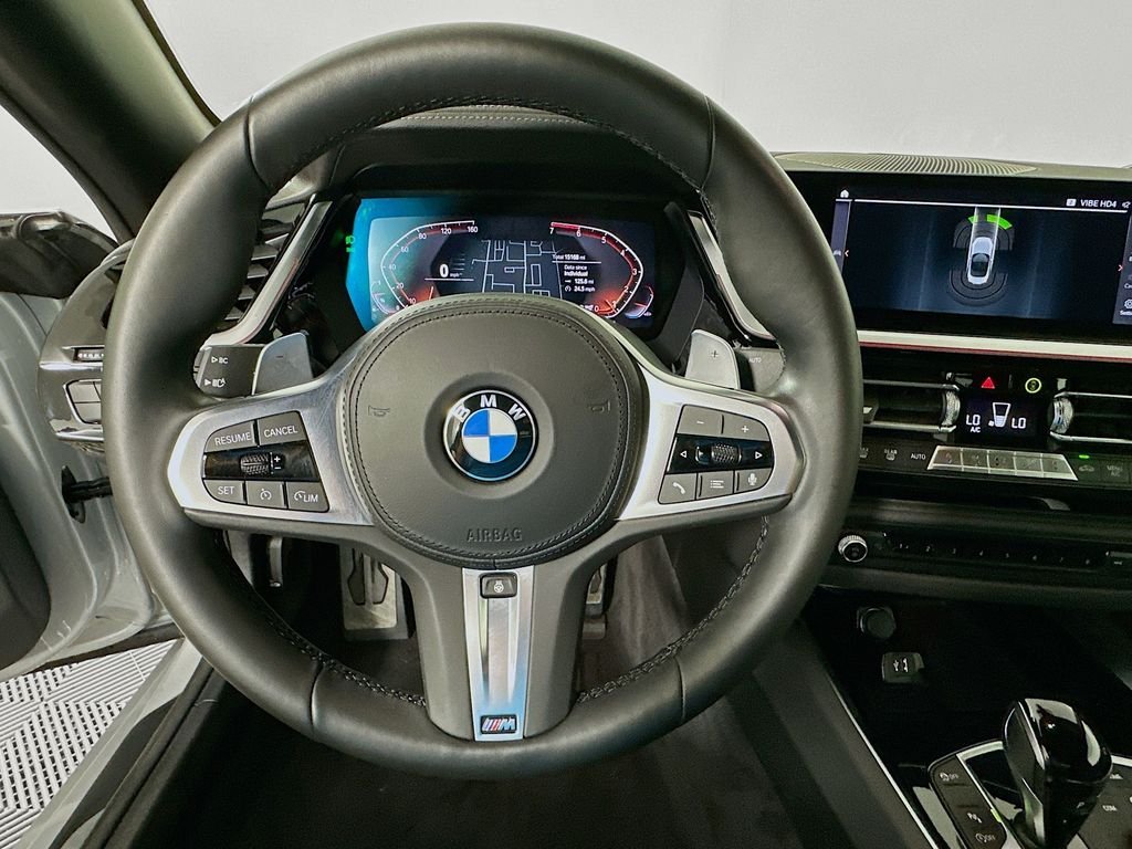 Used 2022 Glacier Silver Metallic BMW sDrive30i image 11