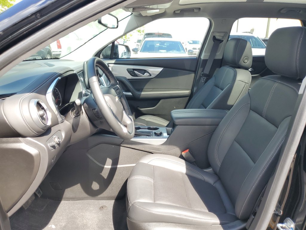 Used 2024 Black Chevrolet LT image 10