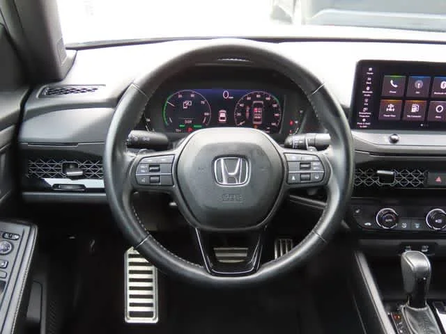 2023 Honda Accord Hybrid Sport-L - Photo 17