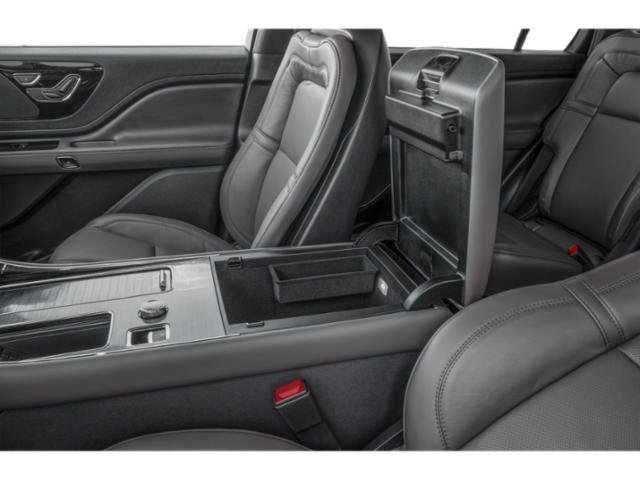Used 2025 Black Metallic Lincoln Reserve image 13