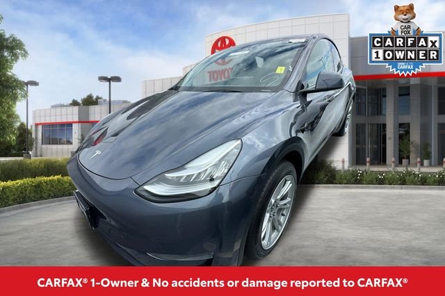 Used 2023 Tesla Model Y Long Range with VIN 7SAYGDEE3PA121949 for sale in Oakland, CA