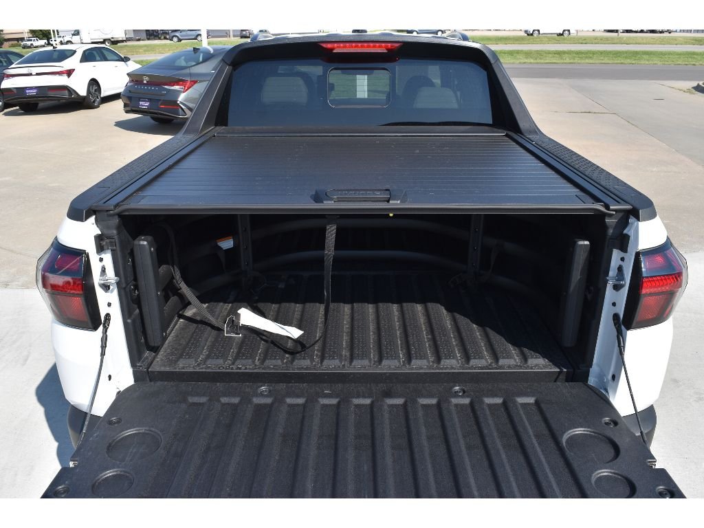 2026 Hyundai Santa Cruz Limited - Photo 10