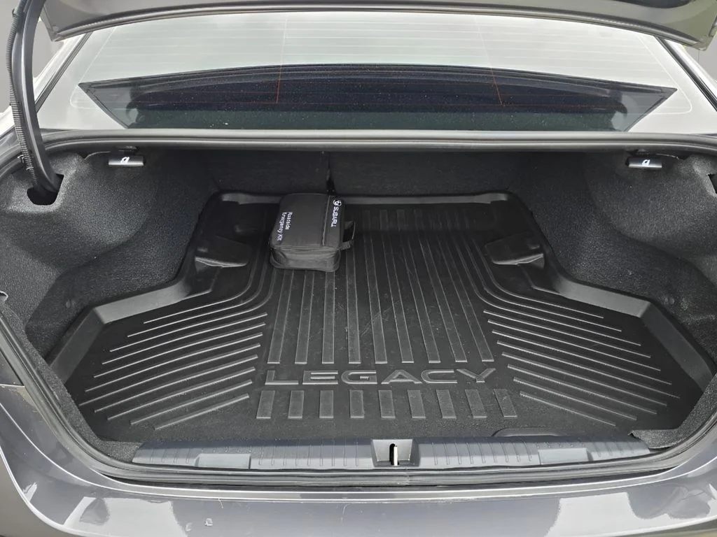 Used 2024 Magnetite Gray Metallic Subaru Premium image 14