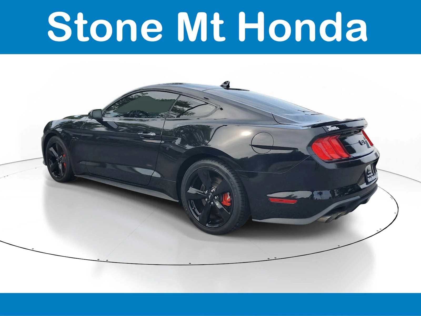 Used 2022 Shadow Black Ford GT Premium image 4