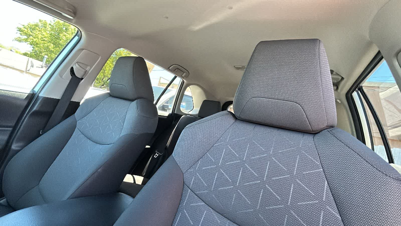 Used 2021 Silver Sky Metallic Toyota XLE image 11