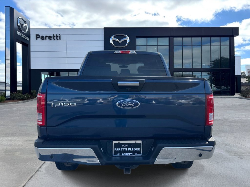 Used 2017 Blue Ford XLT image 7