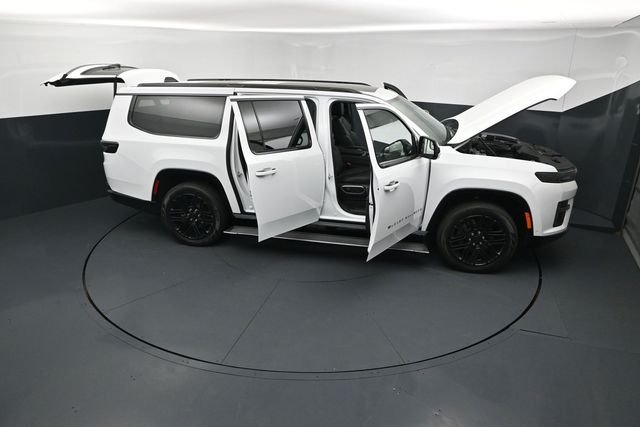 New 2026 White Jeep Limited Reserve image 27